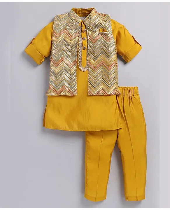 LITTLE COLLARS Cotton Blend Full Sleeves Solid Kurta Pyjama With Chevron Foil Printed Nehru Jacket Set - Mustard